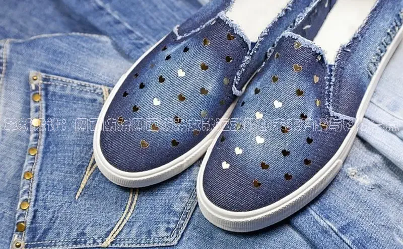 革新设计：网面防滑网面防滑女款运动鞋的未来趋势与科技亮点