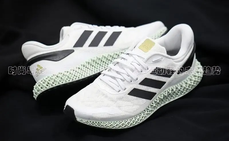 时尚与性能完美融合：2025新款男运动鞋的未来趋势